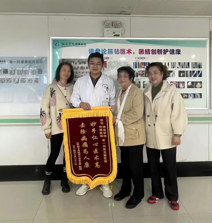 百姓眼中的附屬醫(yī)院丨“像家一樣溫暖，如親人般呵護(hù)”
