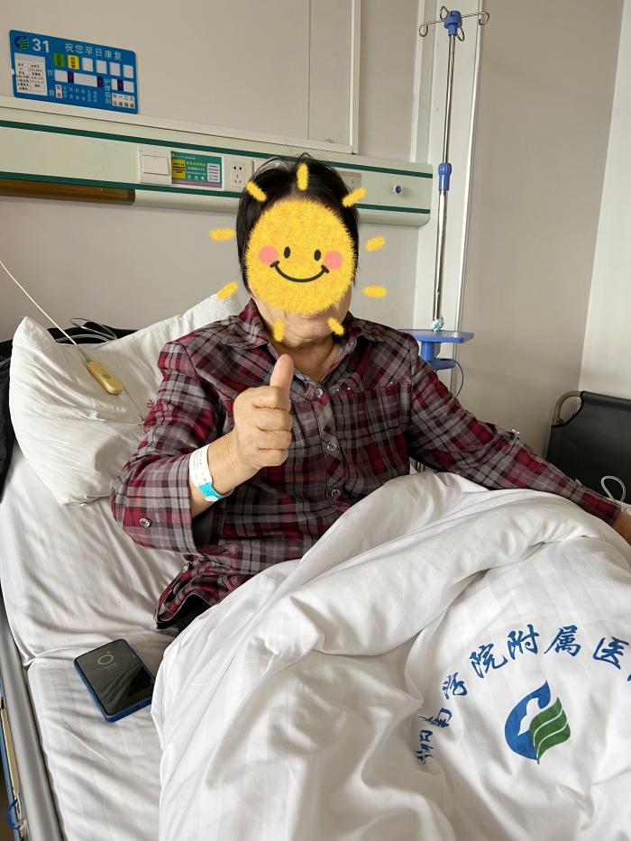 顛覆傳統(tǒng)！這項(xiàng)免切口手術(shù)，讓胃癌根治告別大創(chuàng)傷1.jpg