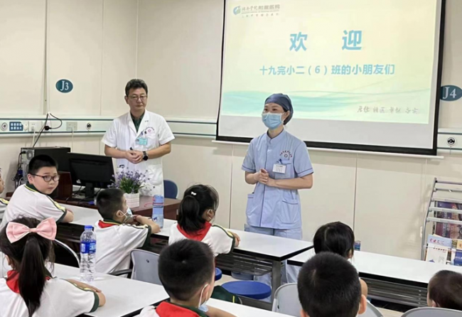湘南學院附屬醫(yī)院急診科開展“溺水”急救培訓